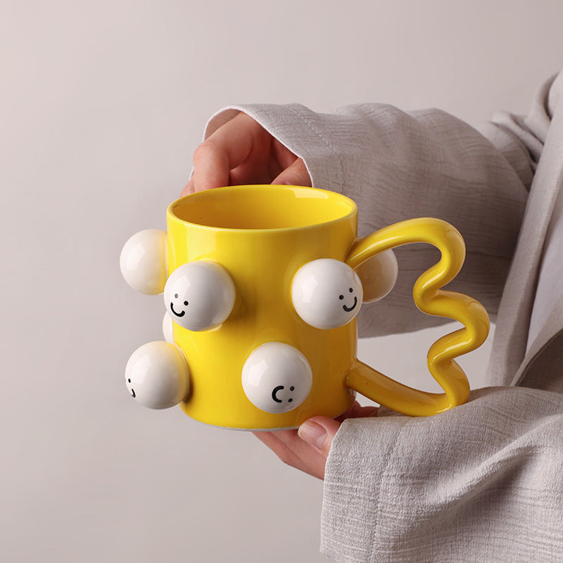 Happy Smiley Ball Mug - 270ml Ceramic Coffee Cup with 3D Bumpy Balls, Fun & Cheerful Design (23x20x16cm, 600g)